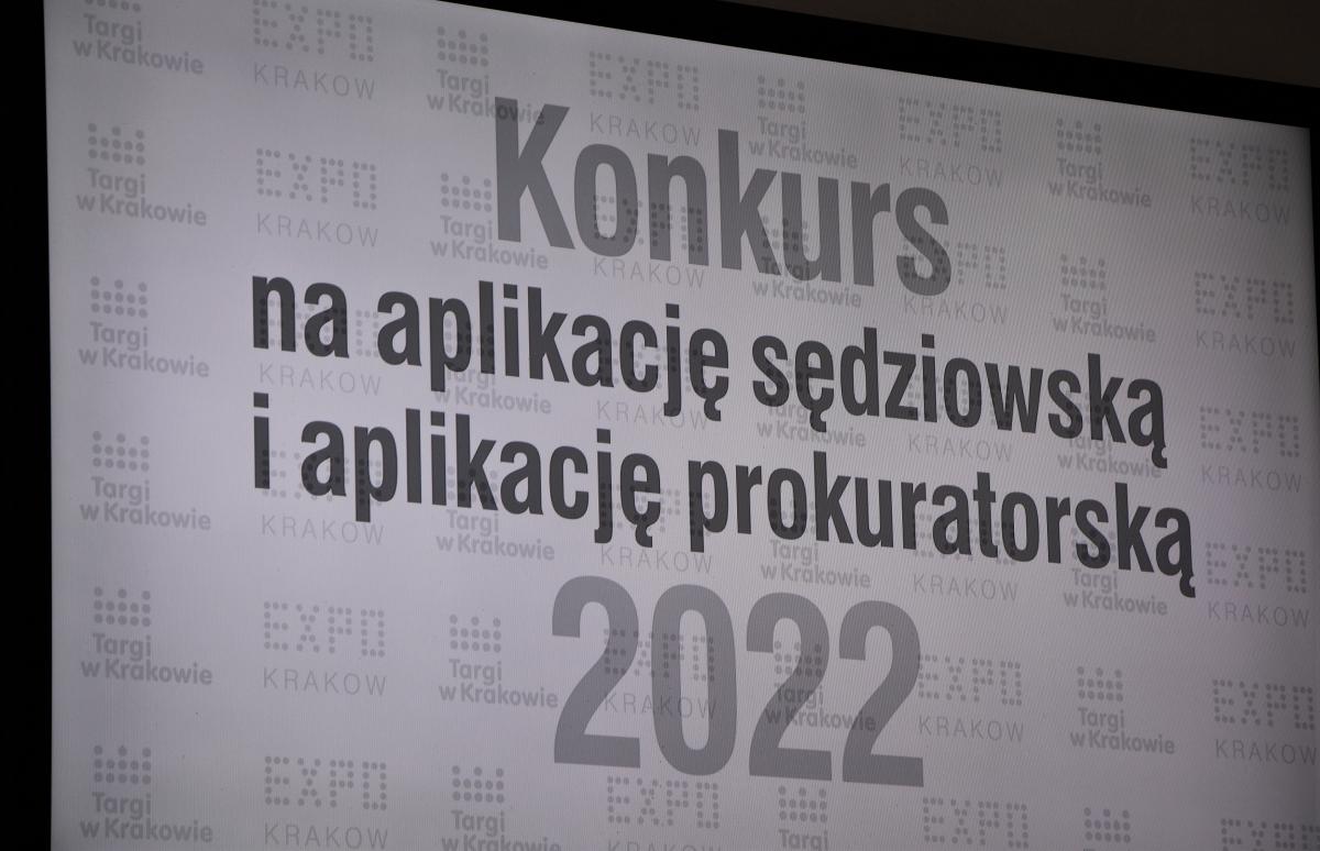 baner z napisem konkurs na aplikację sędziowską i aplikację prokuratorską 2022